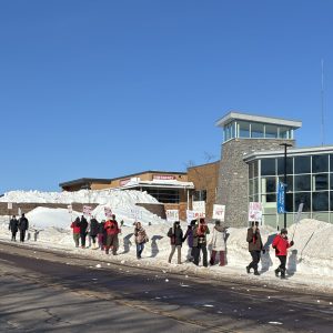 Lake View nurses picket outside of the hospital.